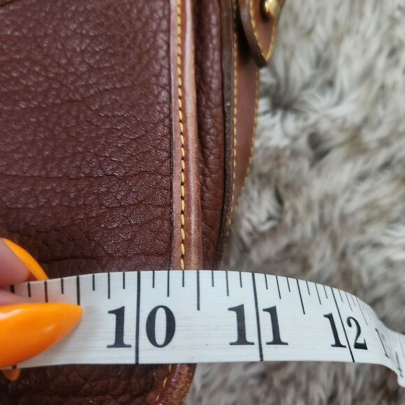 Dooney‎ & Bourke Vintage Brown Leather Crossbody Bag - Picture 9 of 11